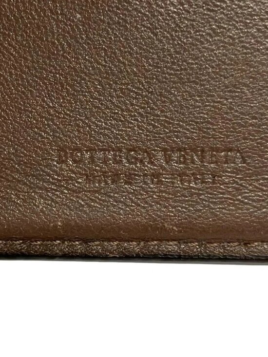 m_672f1596d399ff25b63cd3fa.jpeg BOTTEGA VENETA Intrecciato 114073 Brown Leather Bifold Wallet